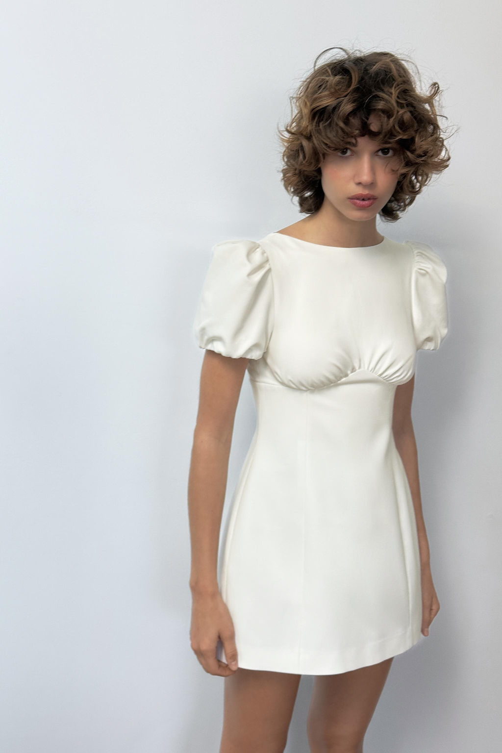 SHORT DRESS WITH PLEATS AND POCKETS - Zara фото 6