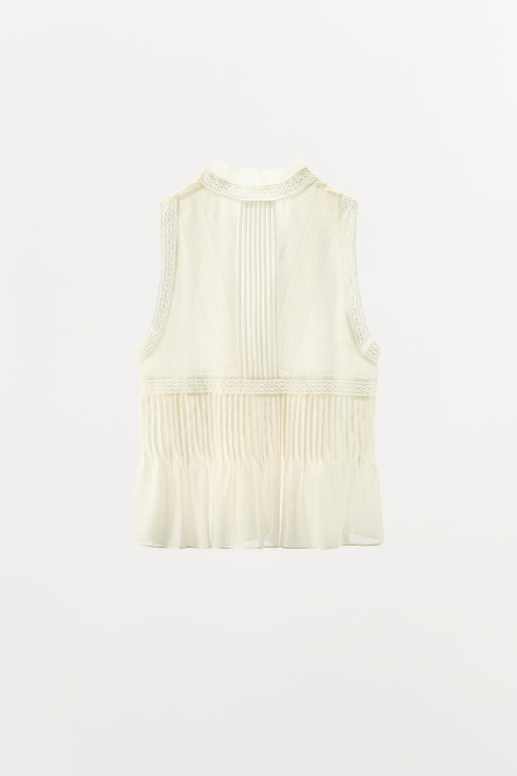 PLEATED LACE TRIM TOP - Zara фото 5