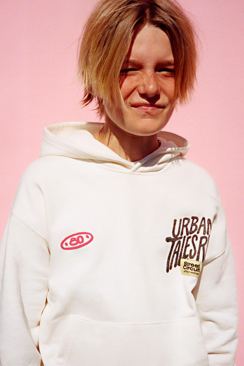SUDADERA CAPUCHA GRAFFITI / Blanco - Zara фото 3