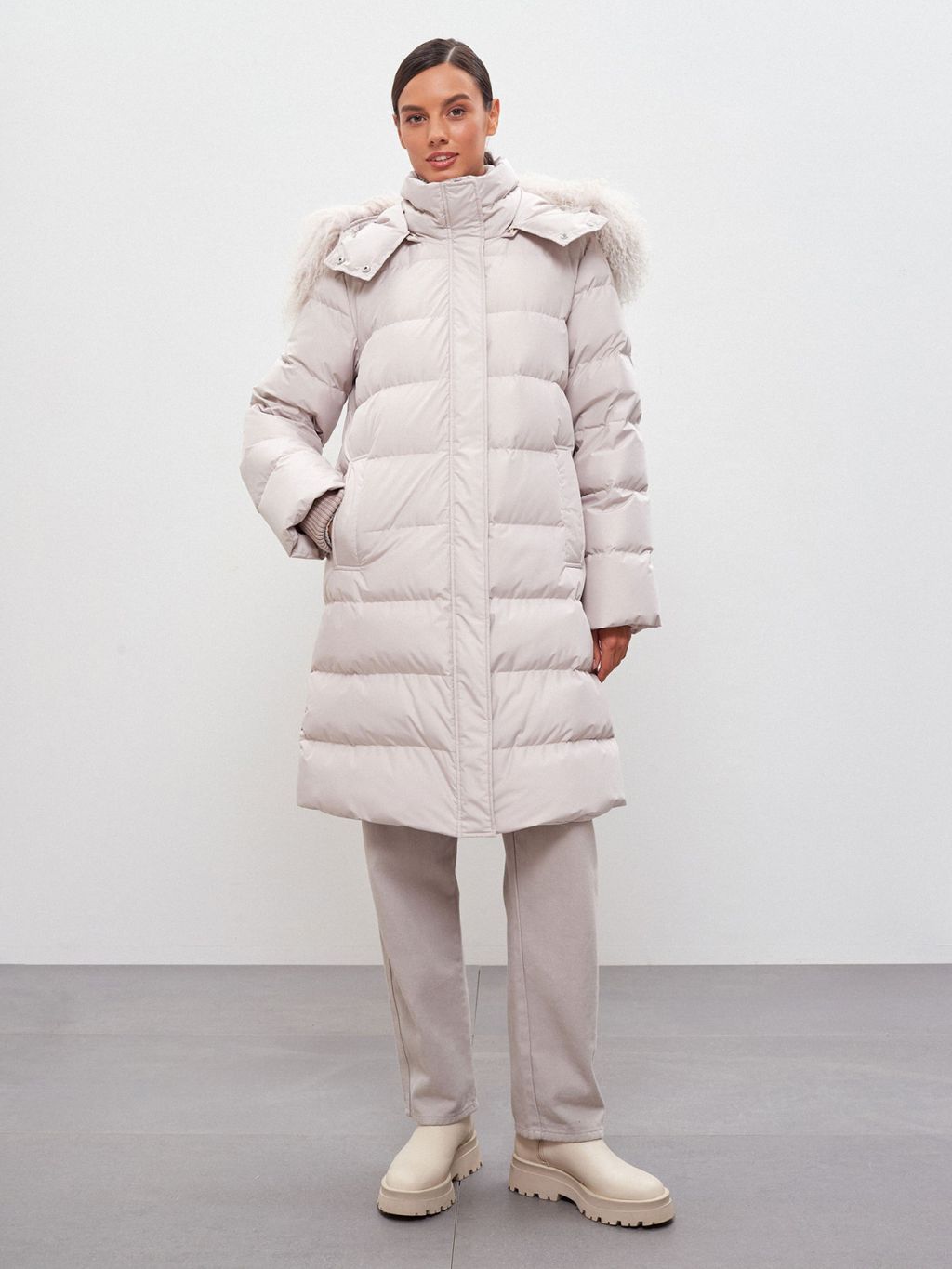 Conso/WDL 220514 - vanilla Пуховое Полупальто