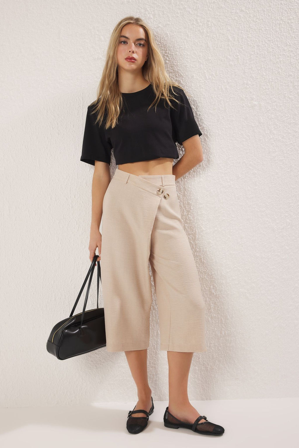 Trendyolmilla Bej Keten Gorunumlu Culotte Pantolon TWOSS25PL00079
