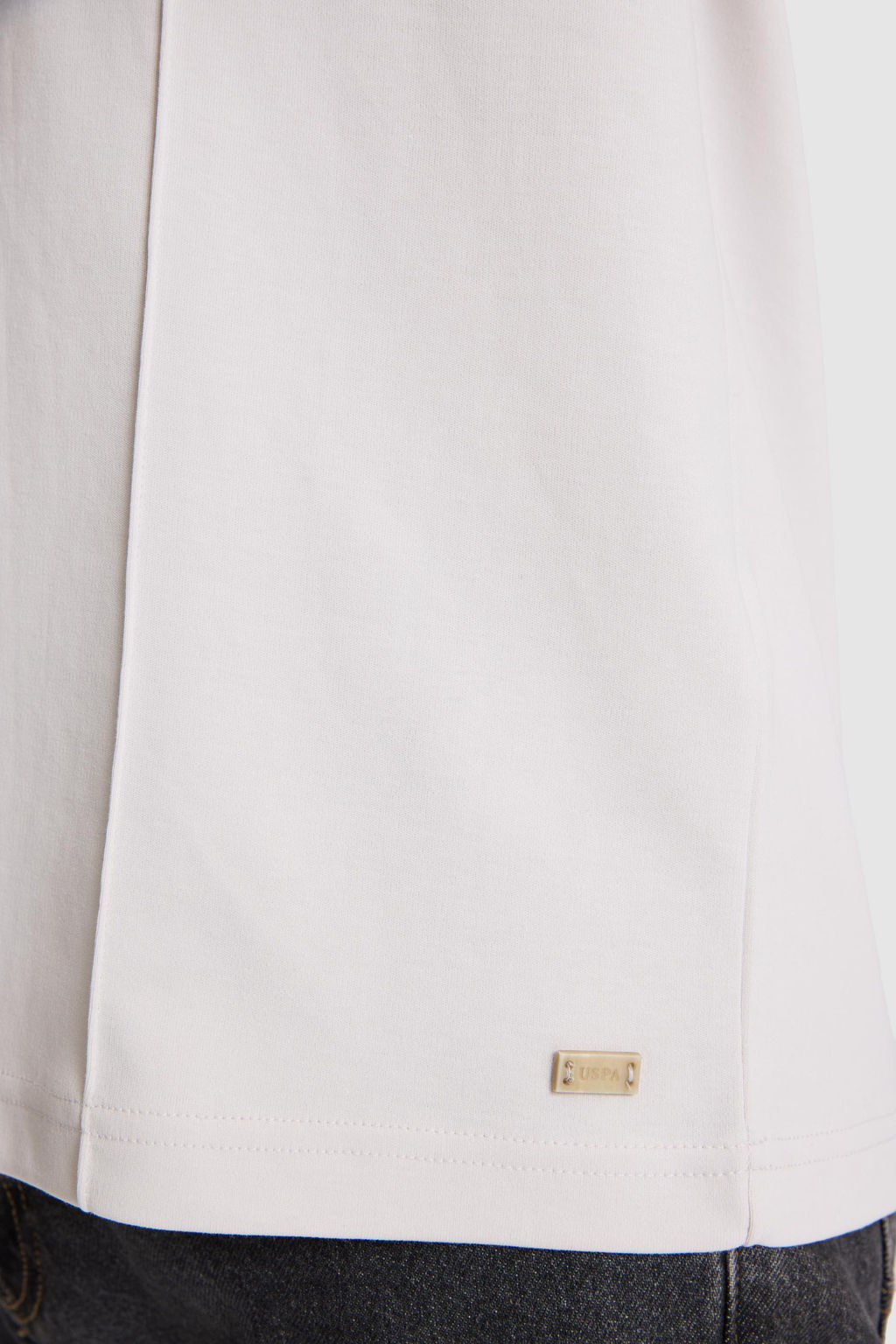 Erkek A__k Gri Comfort Fit Bisiklet Yaka Ti__rt