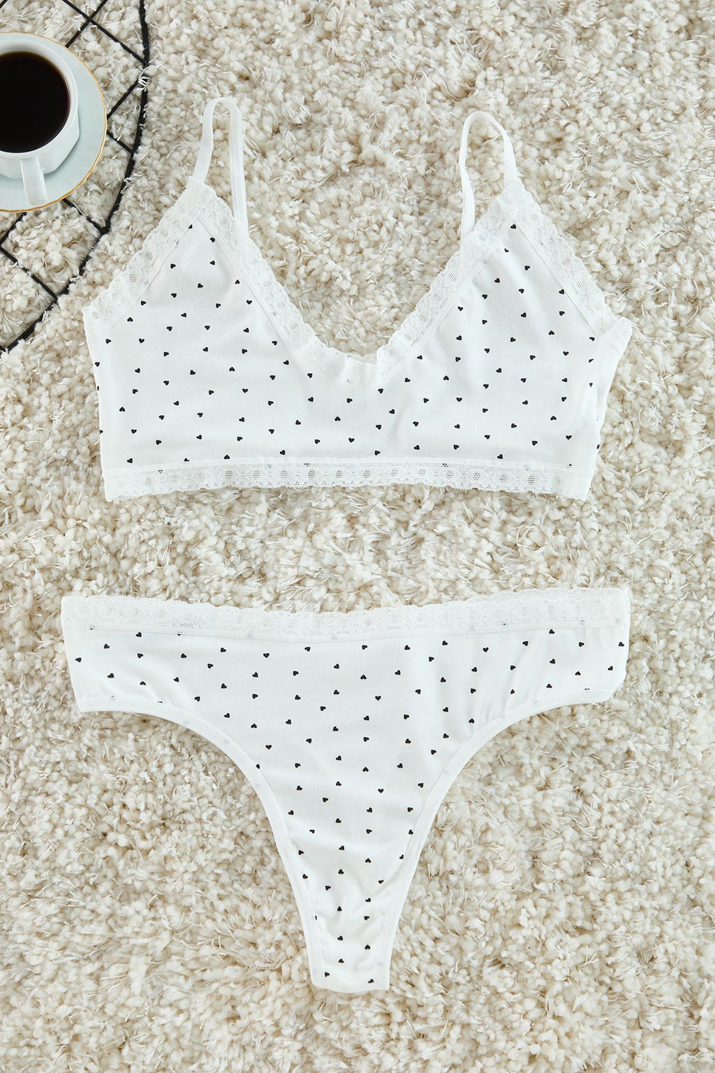 Trendyolmilla Beyaz Pamuklu Kalpli Dantelli Kaps?z Orme Ic Camas?r? Tak?m? THMAW25CC00018