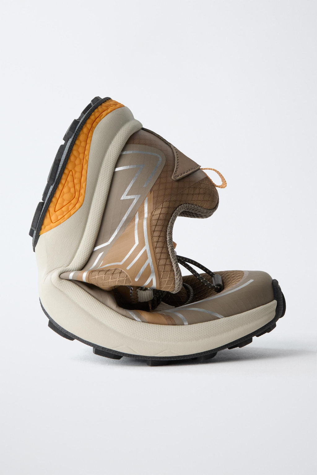 ZAPATILLA DEPORTIVA T?CNICO / Marr?n - Zara фото 3
