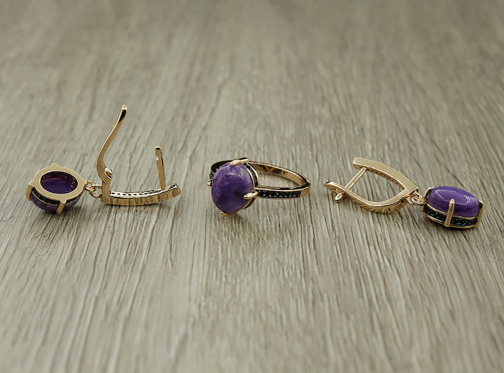 Комплект "Чара-16", чароит, покрытие под золото, размеры кольца: 17, 18, 19, 20