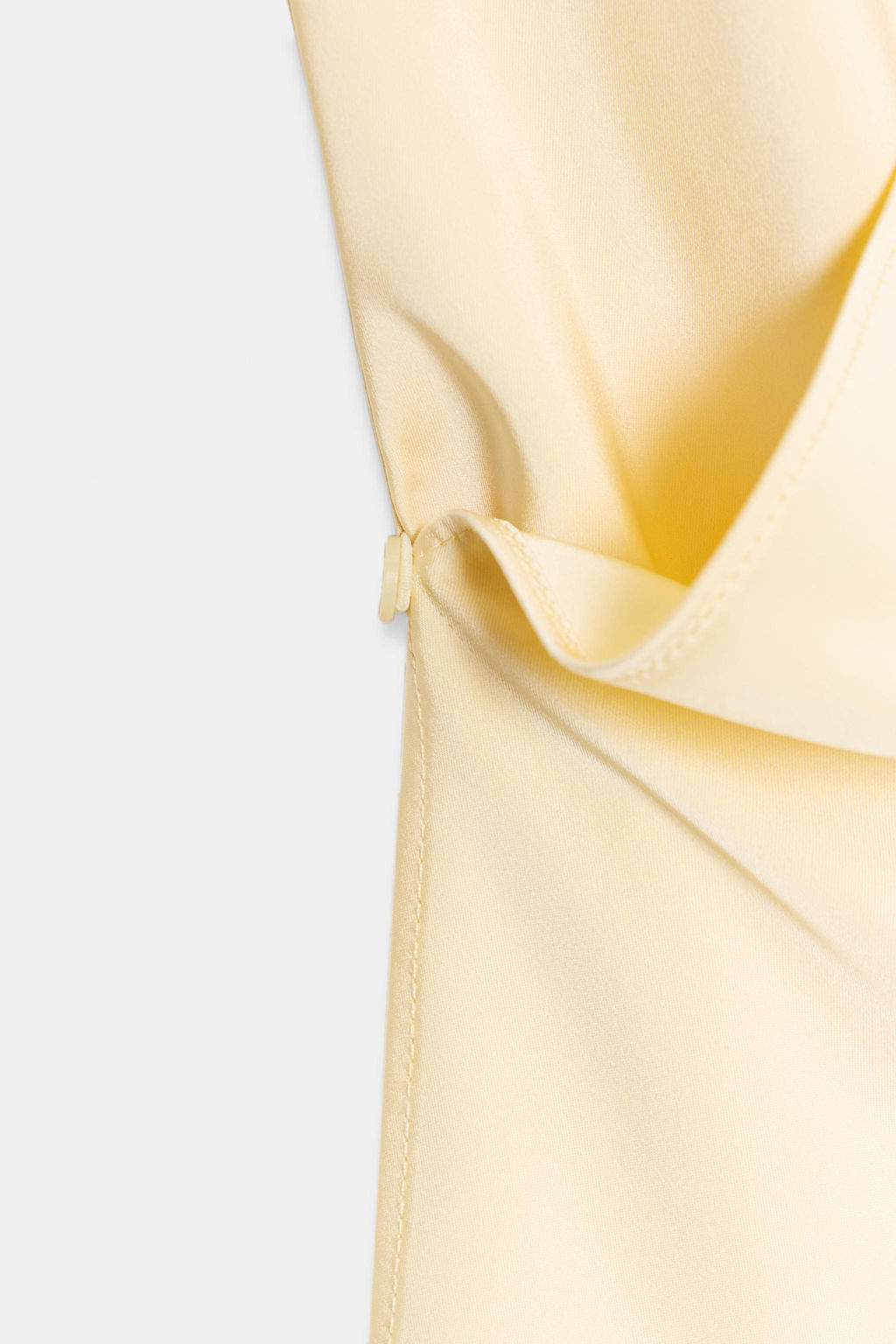 TOP SATINADO HALTER / Amarillo - Zara фото 6