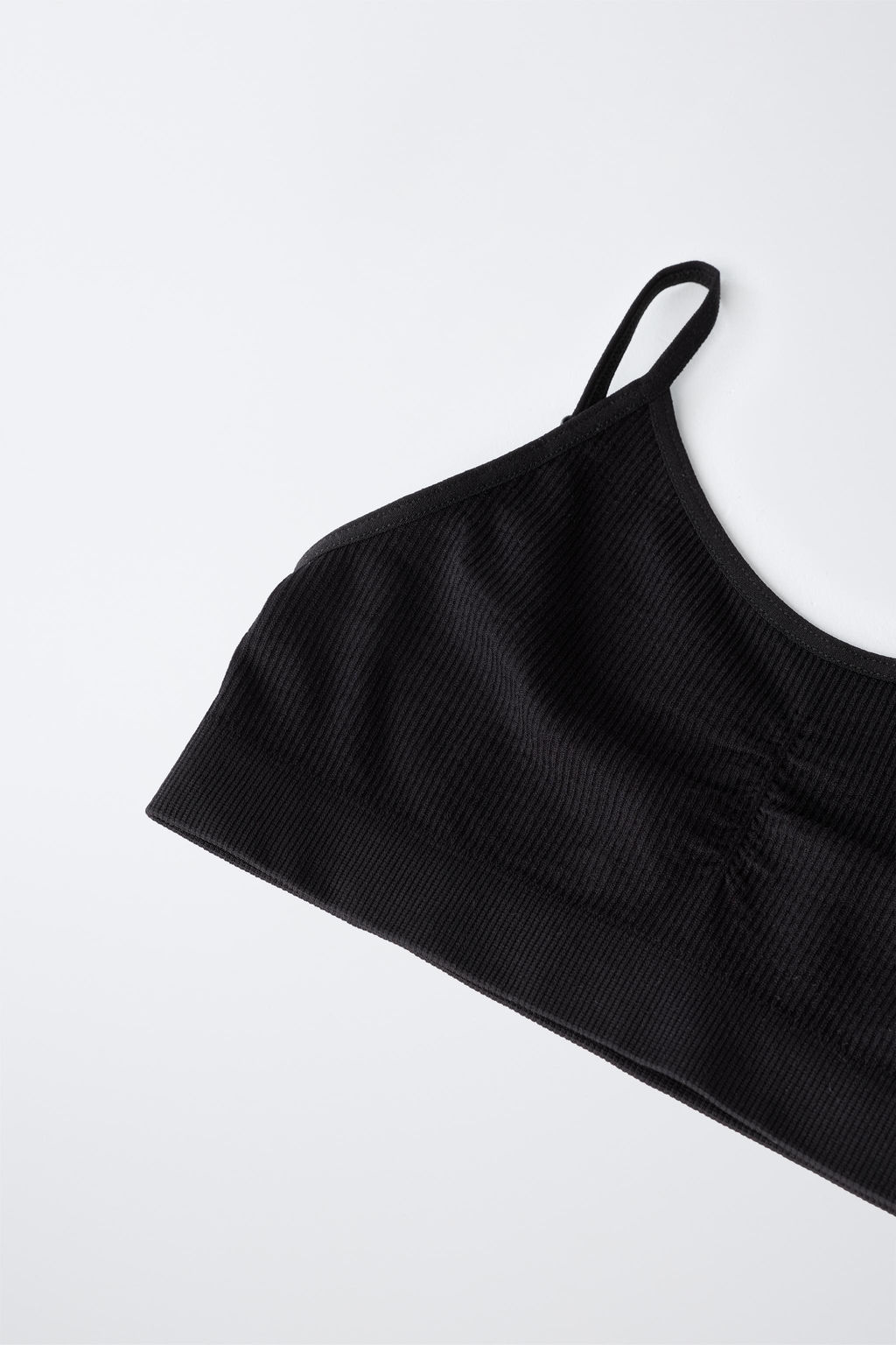 8-14 A?OS/ PACK DOS TOPS SEAMLESS / Blanco / Negro - Zara фото 2