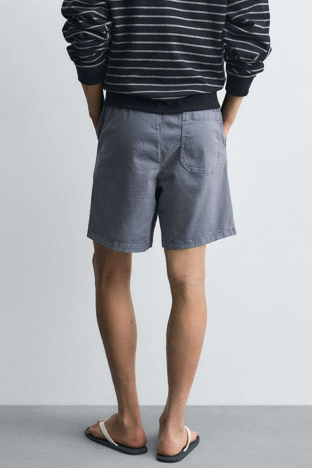 BERMUDA TWILL RELAXED FIT / Azul claro