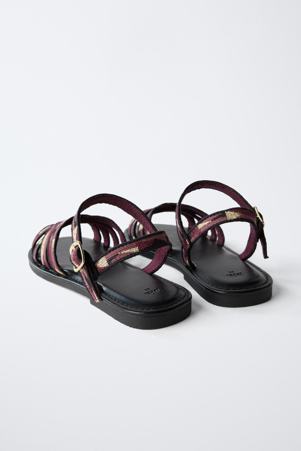 PRINTED SANDALS - Zara фото 5