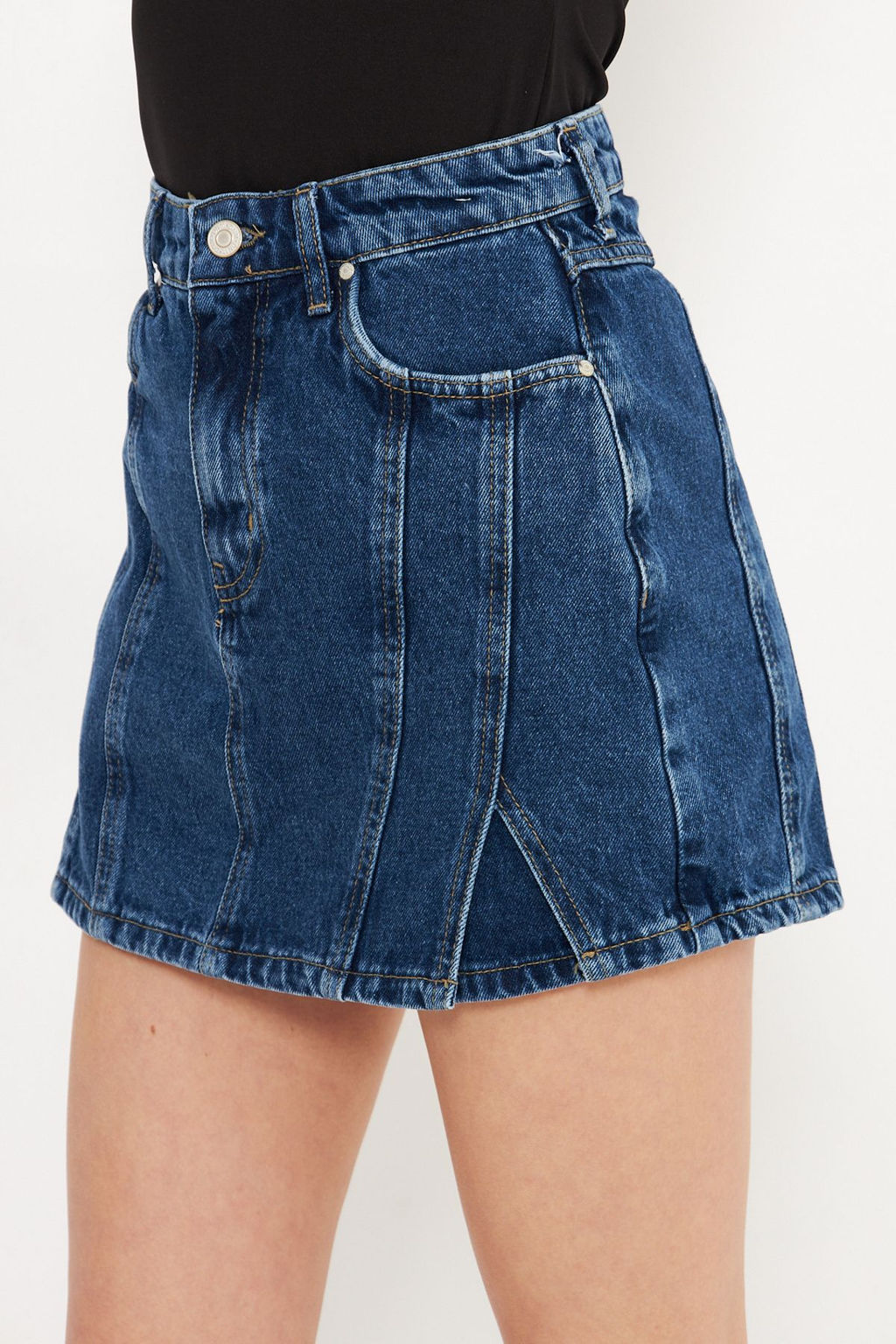 TRENDYOLMILLA Koyu Mavi Y?rtmac Detayl? Denim Sort Etek TWOSS25SR00149  фото 3