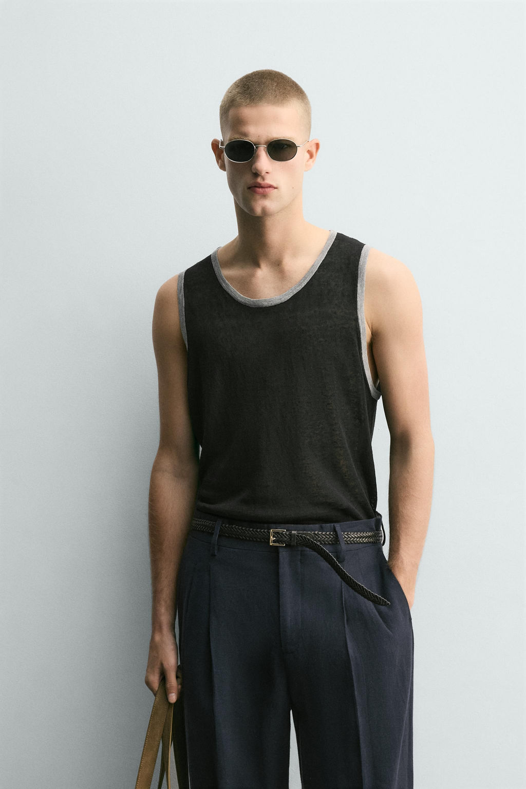 CAMISETA TANK PUNTO MEZCLA LINO CONTRASTE / Negro