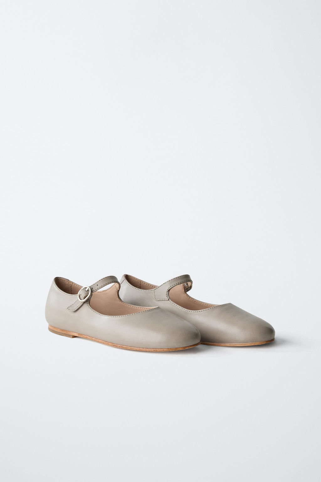 LIMITED EDITION BALLERINA WITH ANKLE STRAP