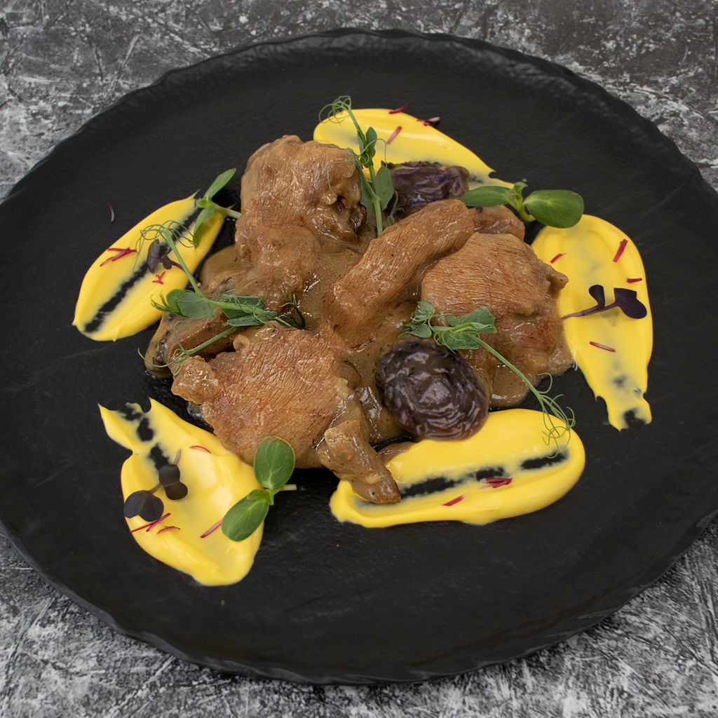 Томленая говядина с черносливом в сливочном соусе Кухня от шефа / Cucina dello chef, 400г - Cucina dello shef фото 3