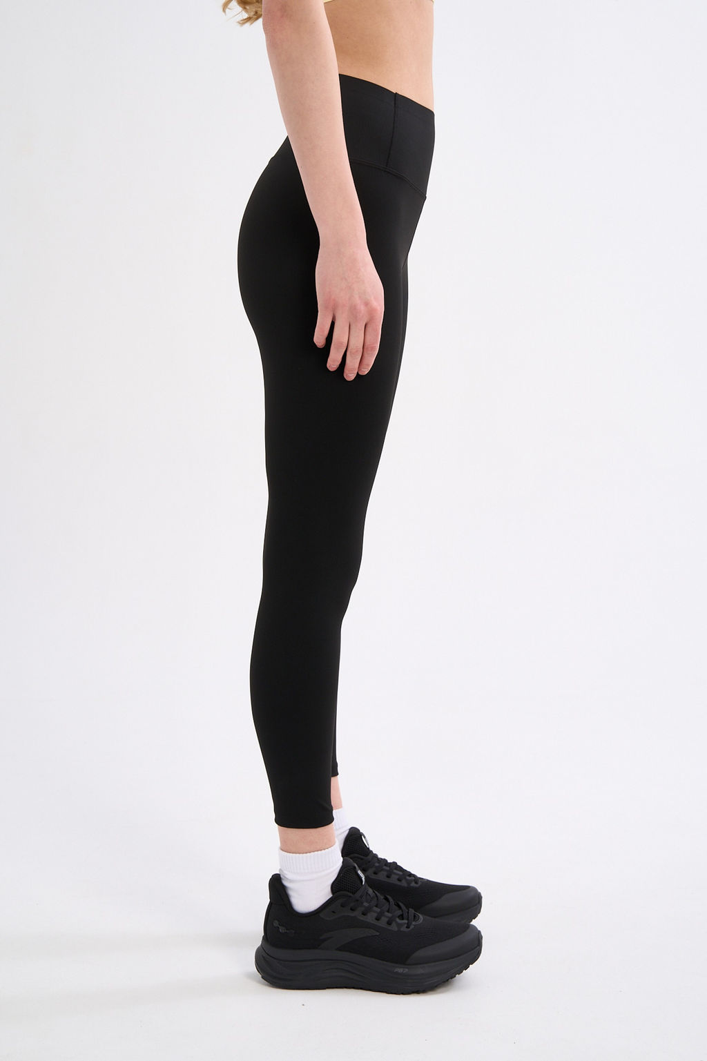 Тайтсы Черный