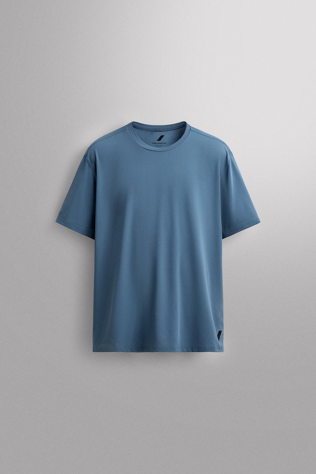 BASIC TECHNICAL T-SHIRT