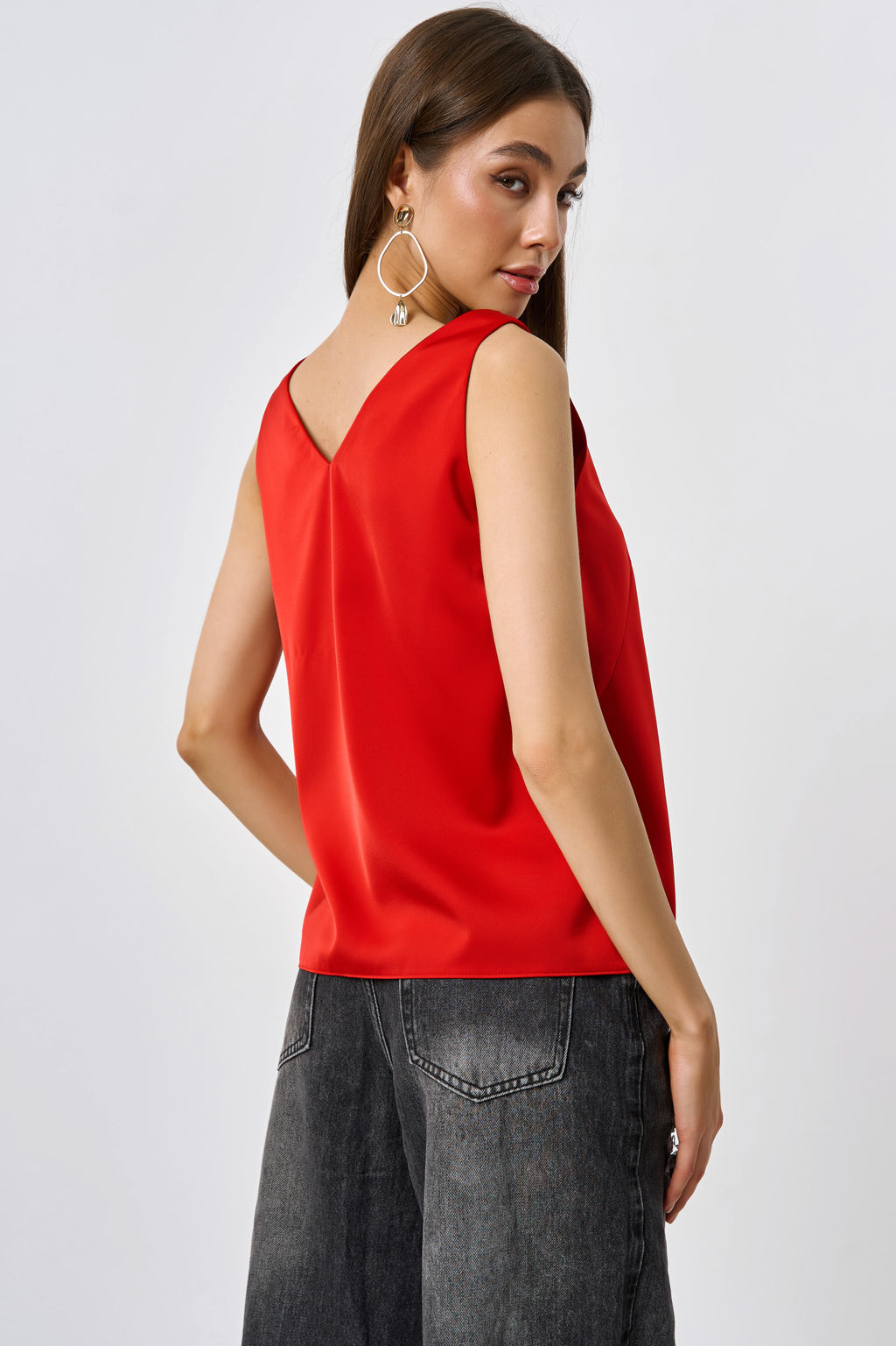 Топ атласный свободного силуэта красный