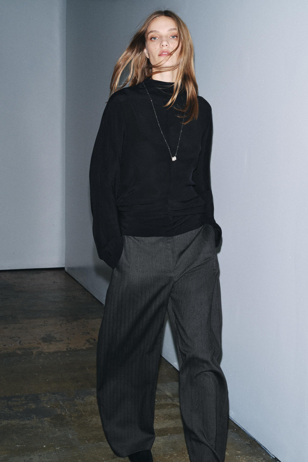 ZW COLLECTION FLOWING BLOUSE - Zara фото 4