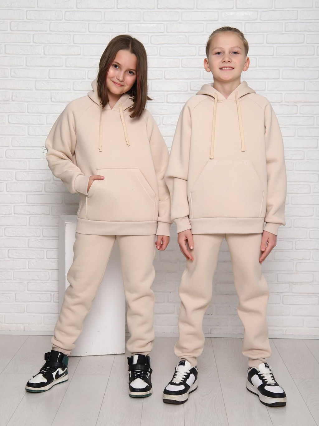 IV-CAPRIZ Авилекс - костюм светлый беж