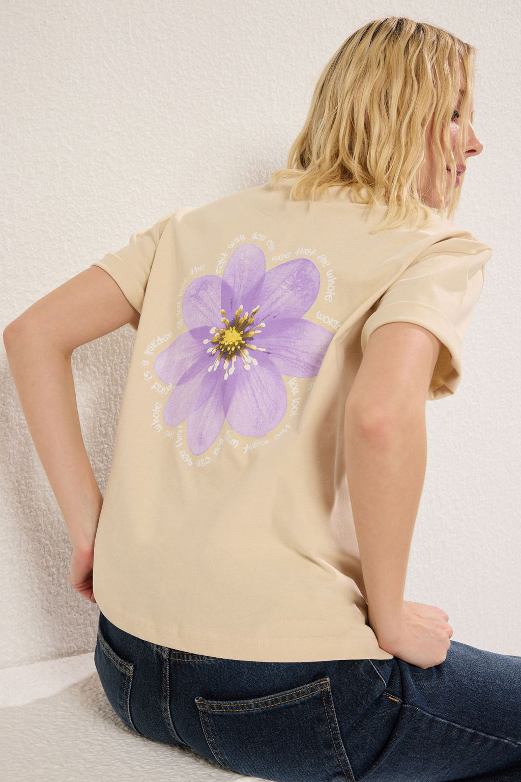 TRENDYOLMILLA Limited Edition Tas %100 Pamuk S?rt Bask?l? Relaxed/Genis Rahat Kesim Orme T-Shirt TWOSS23TS00374  фото 11