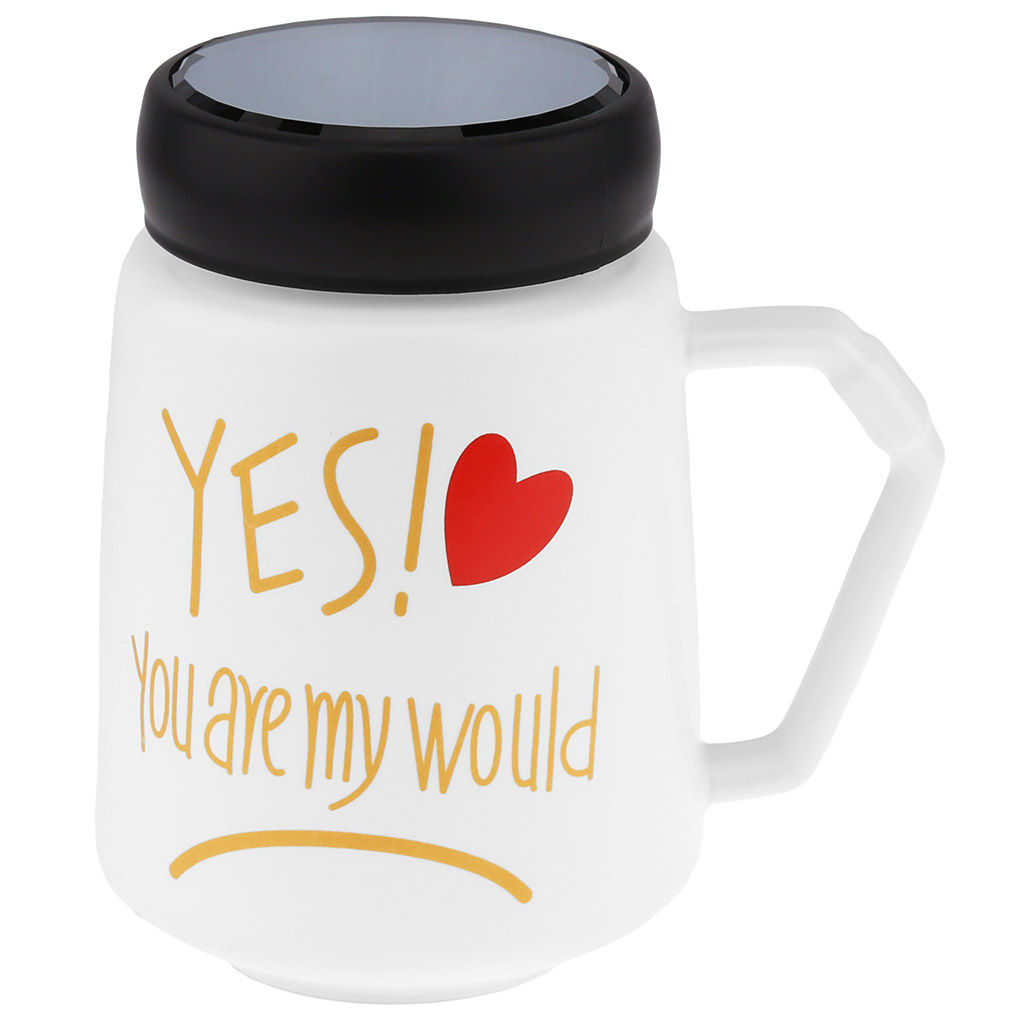 Кружка фарфоровая Признания Yes! You are my would 600мл, д9,5см h13,3см, матовая глазурь, деколь с золотом, цвет - белый, пластмассовая, винтовая крышка, герметичная, с силиконовым уплотнителем, д/горла 6,6см, д/основания 5,6см, в подарочной коро