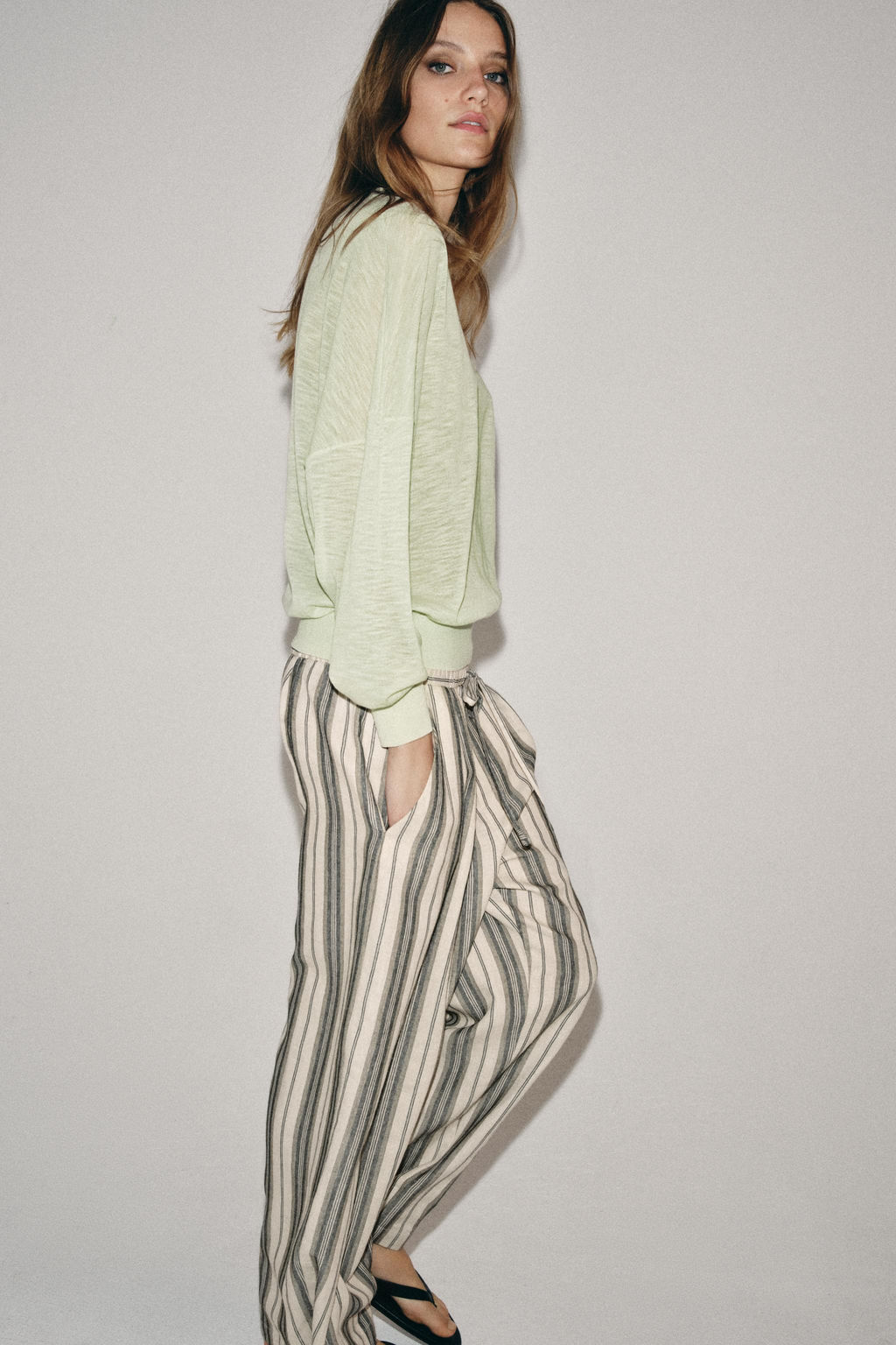 JERSEY PUNTO EXTRAFINO CON LANA / Verde pastel - Zara фото 4