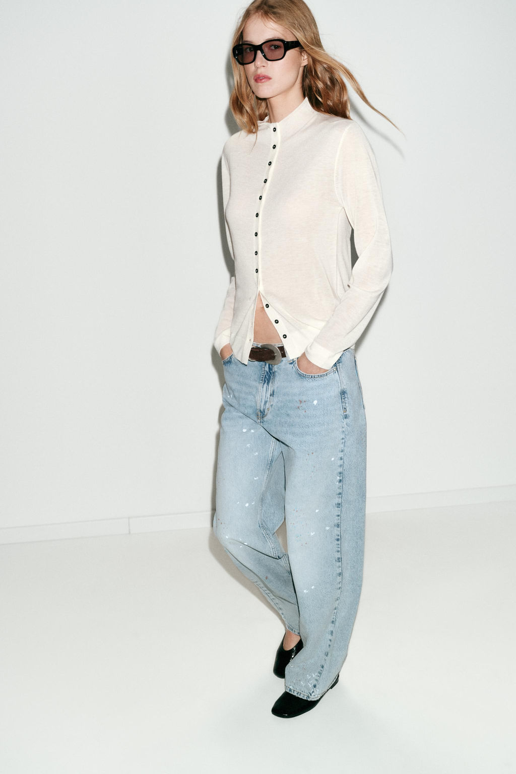 Z1975 LOOSE MID-WAIST PAINT-EFFECT JEANS - Zara фото 13