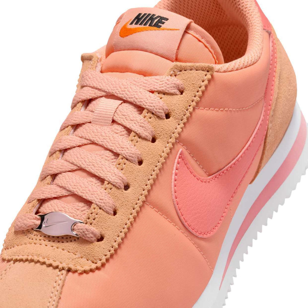 Кроссовки женские - Nike фото 7