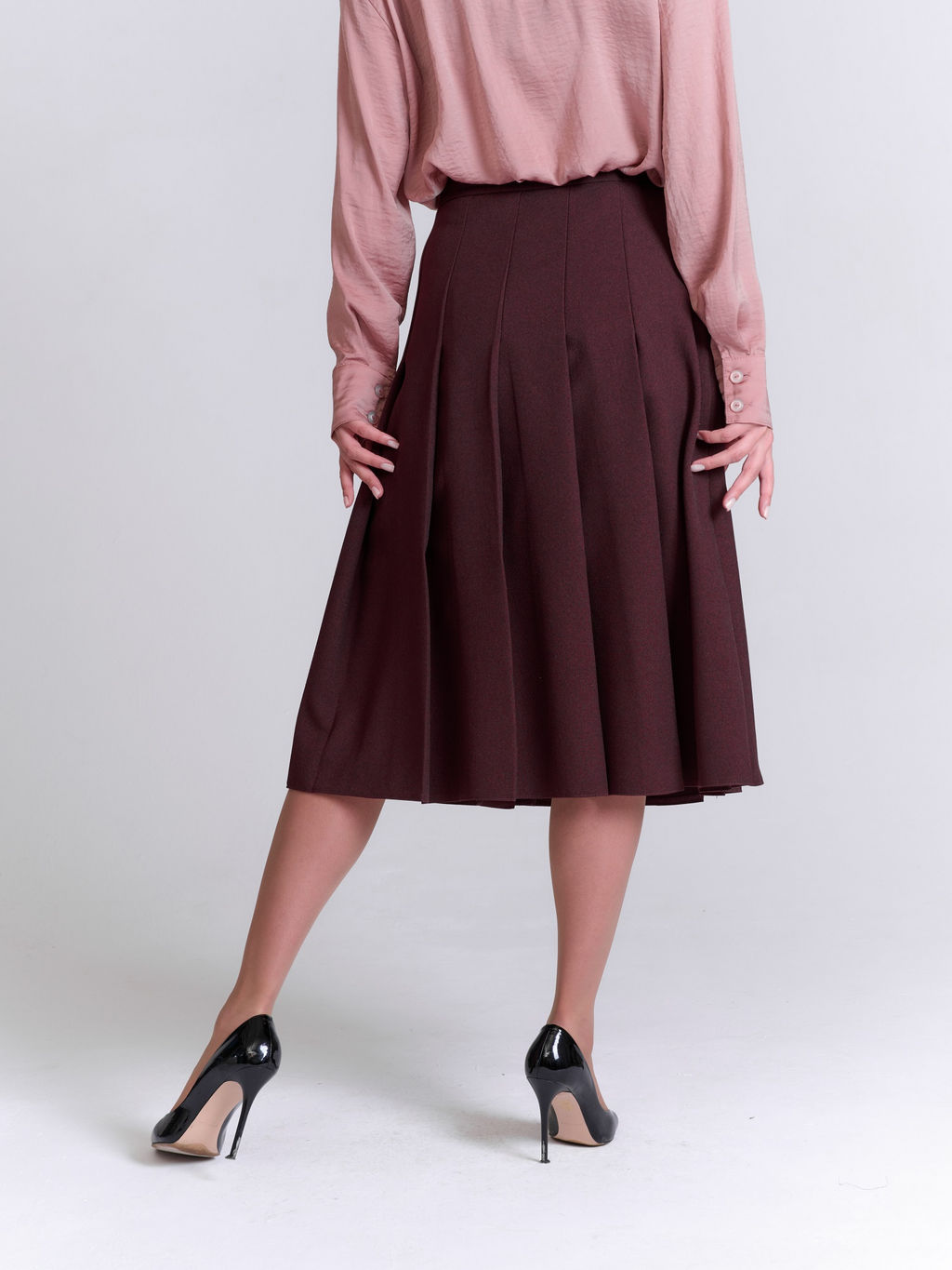 Расклешенная юбка со складками из костюмной ткани в составе ШЕРСТЬ