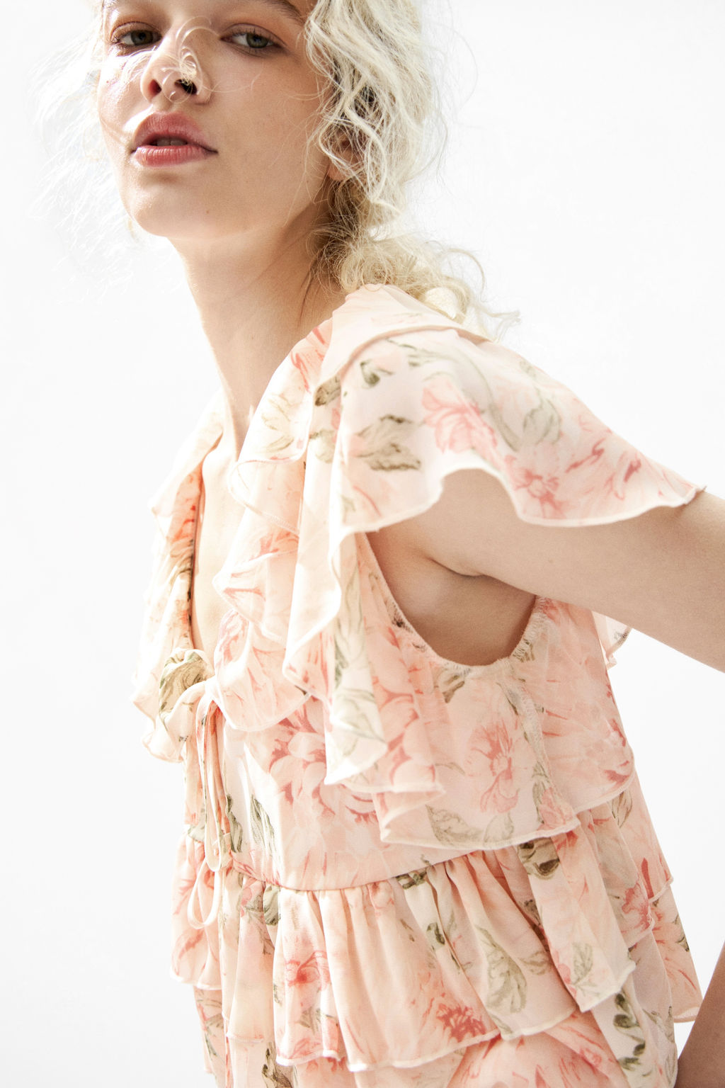 Flounced tie-front blouse - H&m фото 4