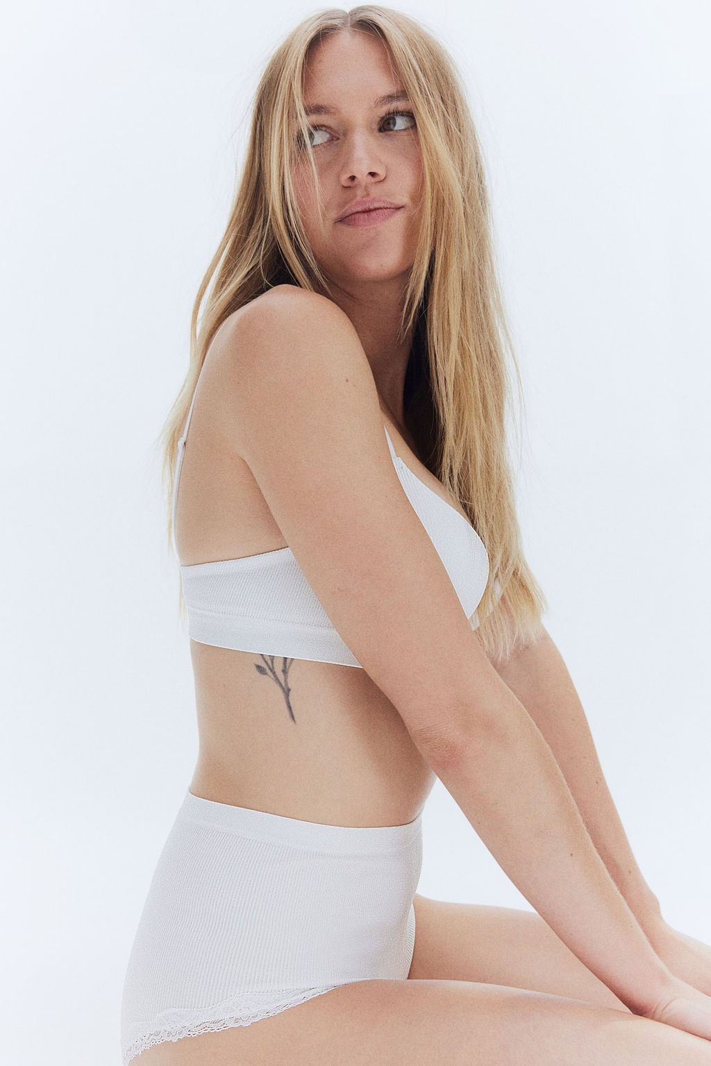 Sujetador super push-up seamless - H&m фото 6