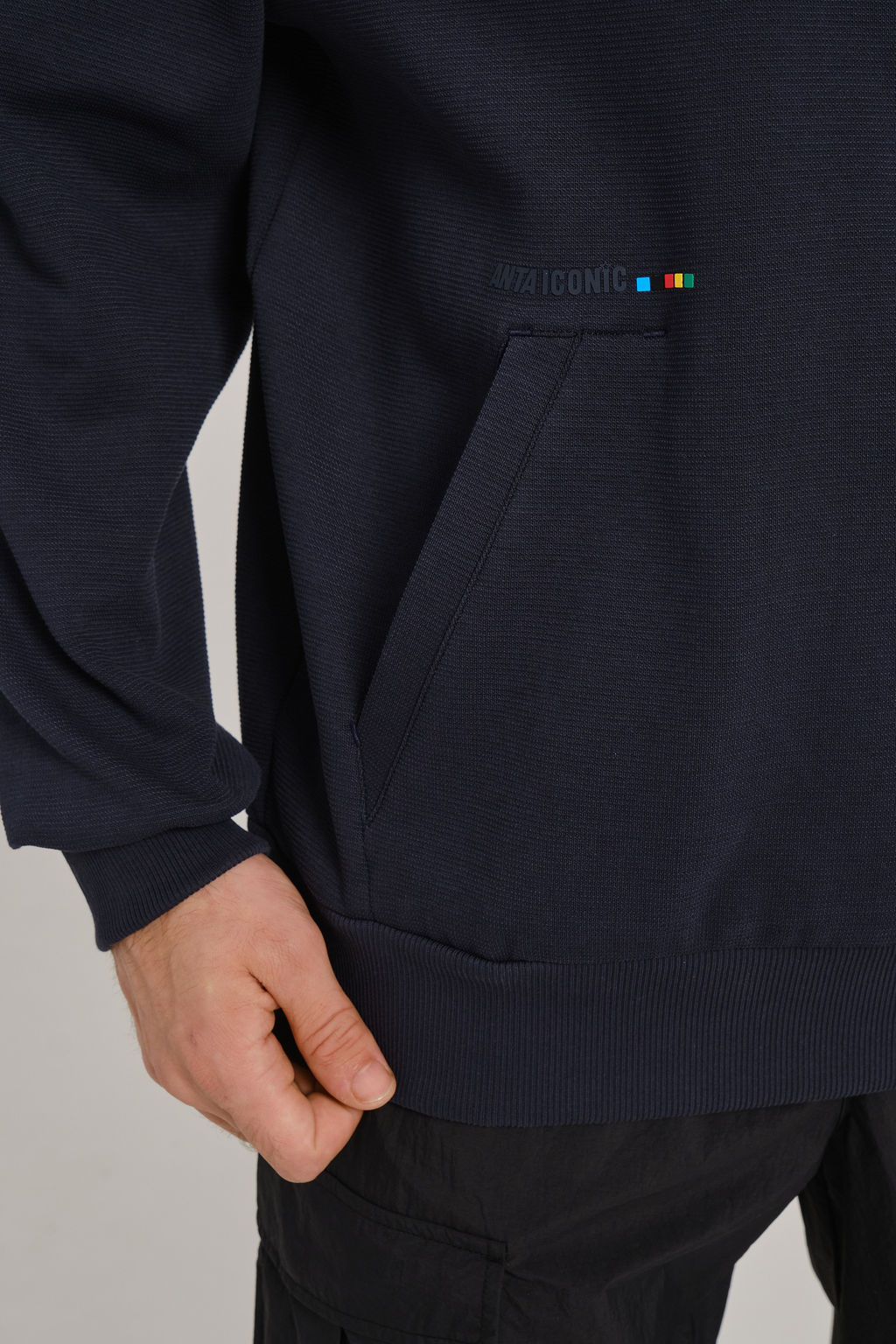 Худи Синий ICONIC Sweat Hoodie - Anta фото 8