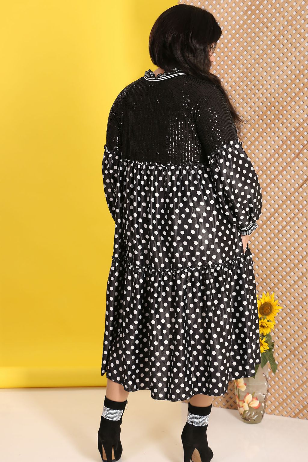 Платье больших размеров в горох - Almond фото 8