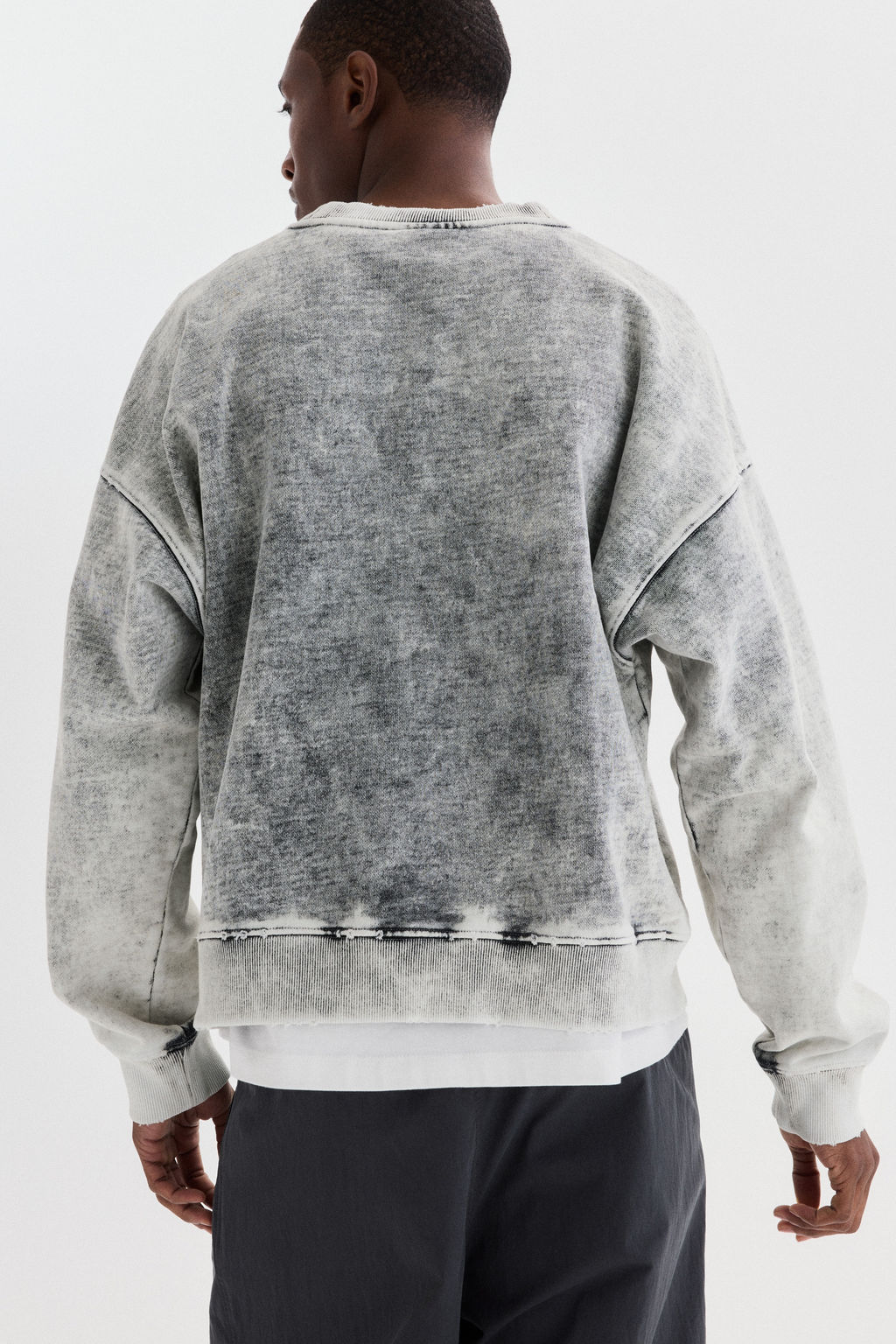 Sudadera efecto lavado Oversized Fit - H&m фото 4