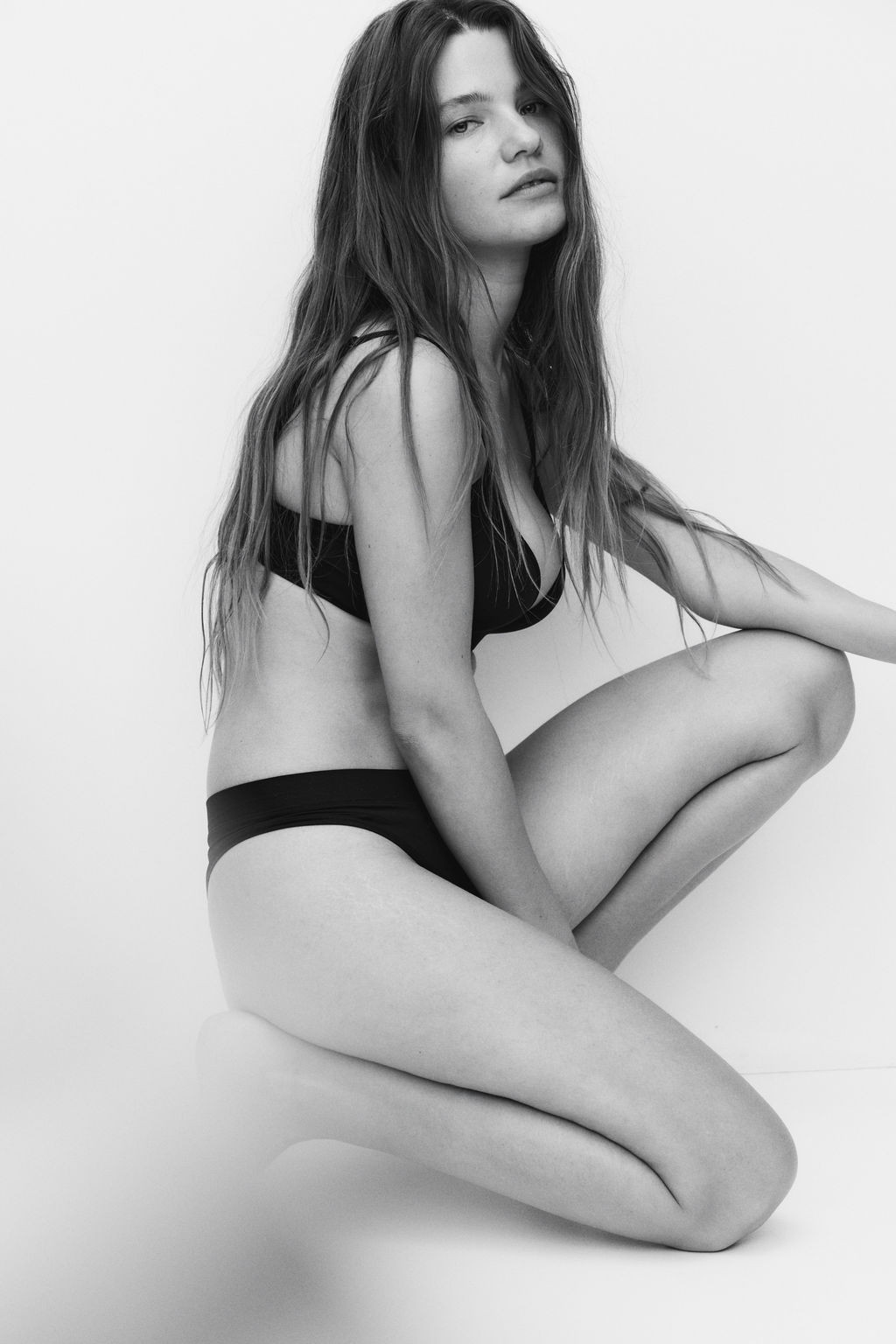 Sujetador push-up de microfibra sin aros - H&m фото 6