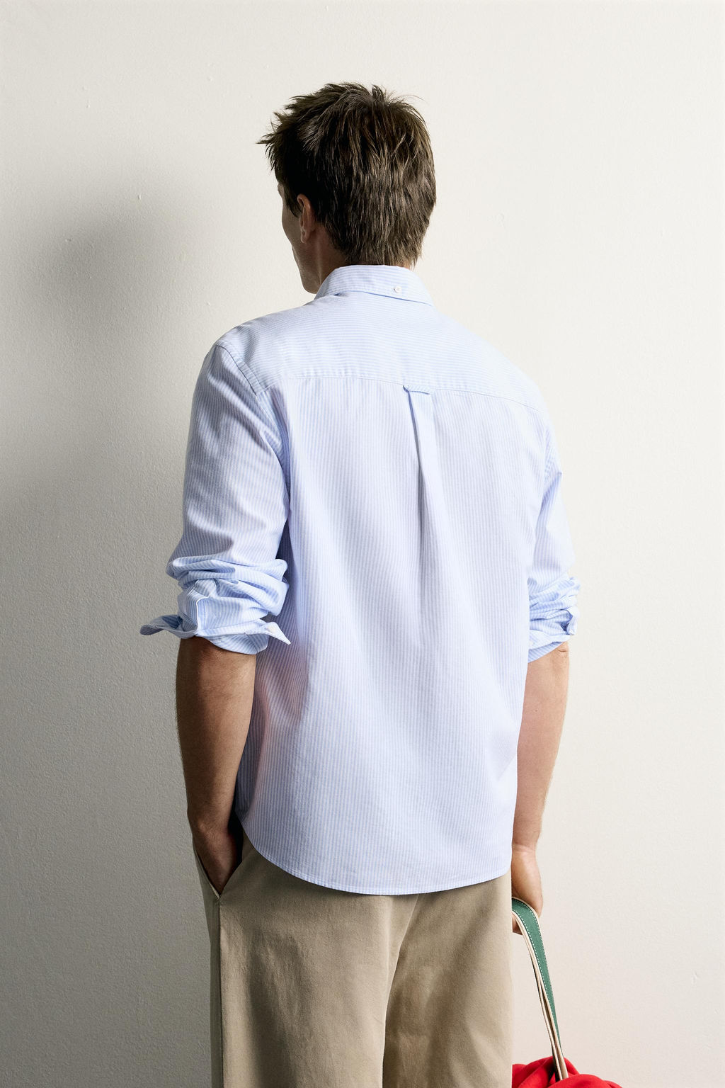 CAMISA REGULAR FIT ESTRUCTURA OXFORD / rayas - Zara фото 3