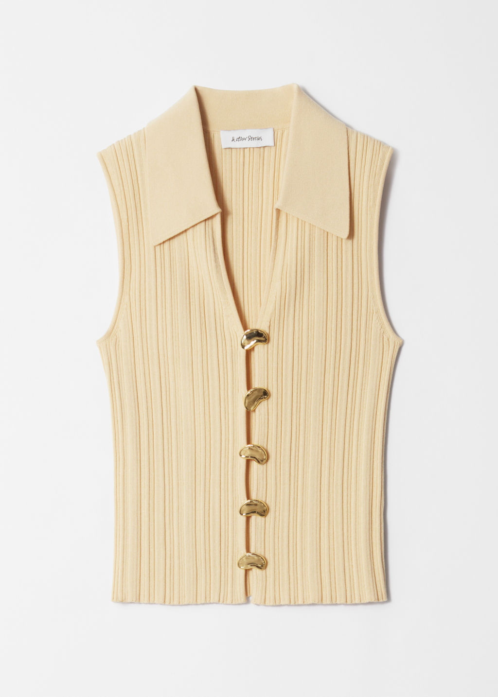 Camiseta de tirantes con cuello de canal?