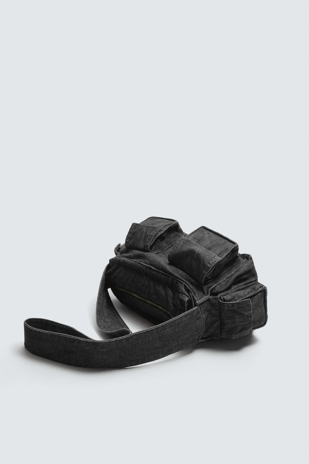 MULTI-POCKET DENIM CROSSBODY BAG - Zara фото 2