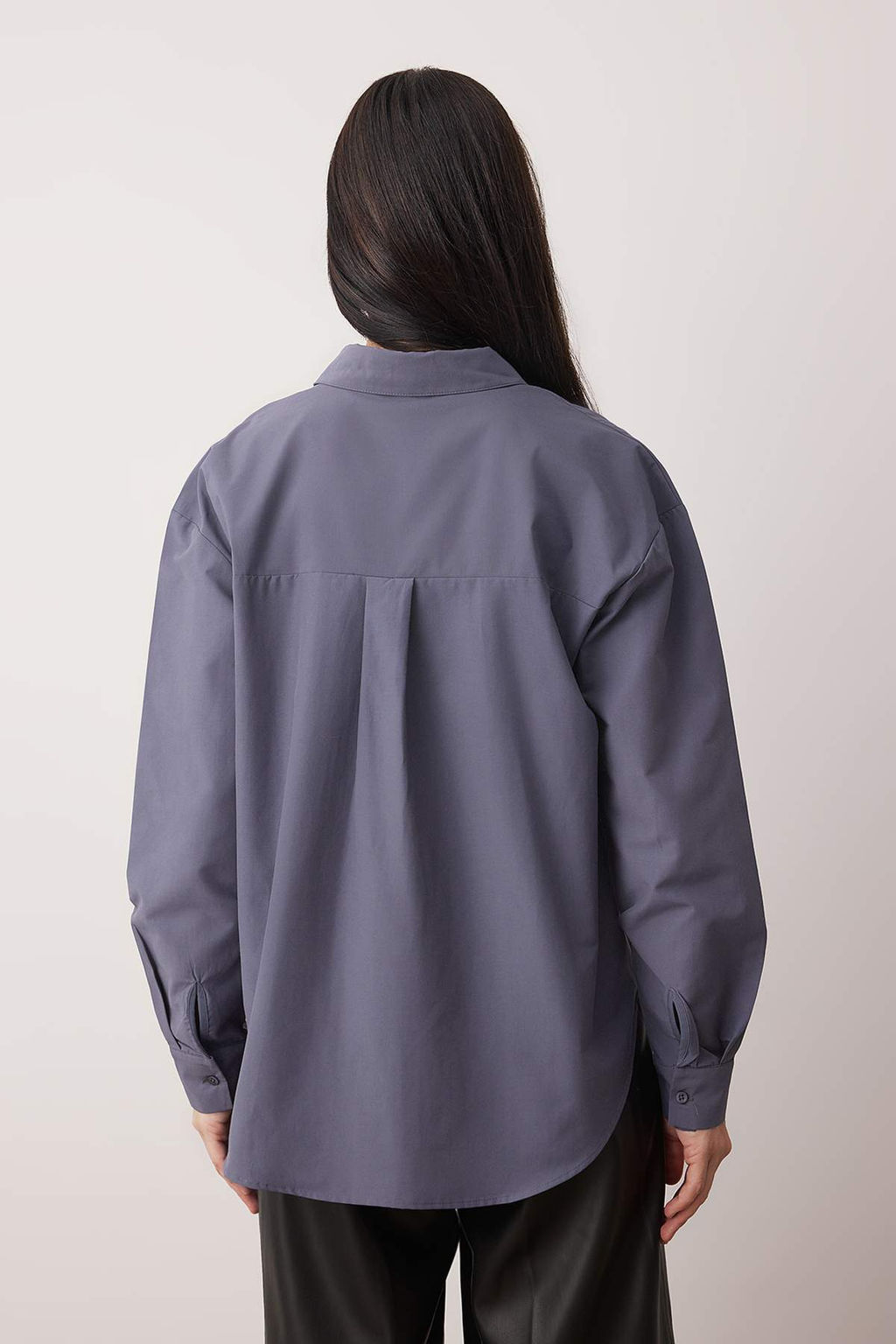 Antrasit Loose Fit Pamuklu Dokuma Gomlek TWOAW20GO0107