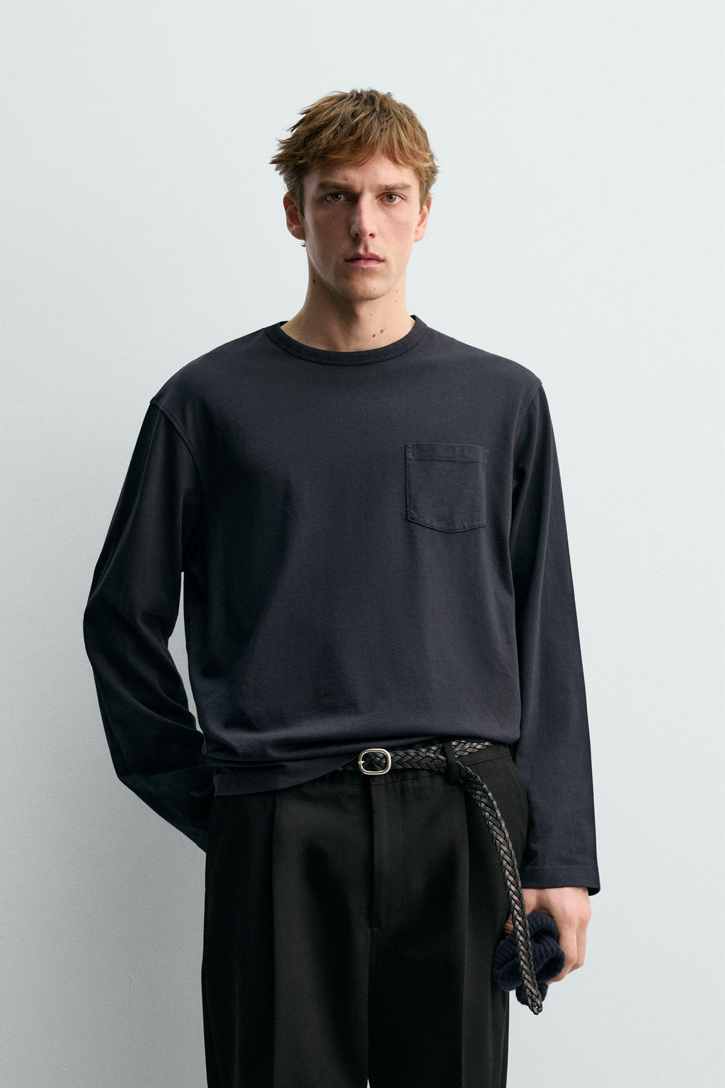 CAMISETA MANGA LARGA BOLSILLO AARON LEVINE X ZARA / Marino фото 2