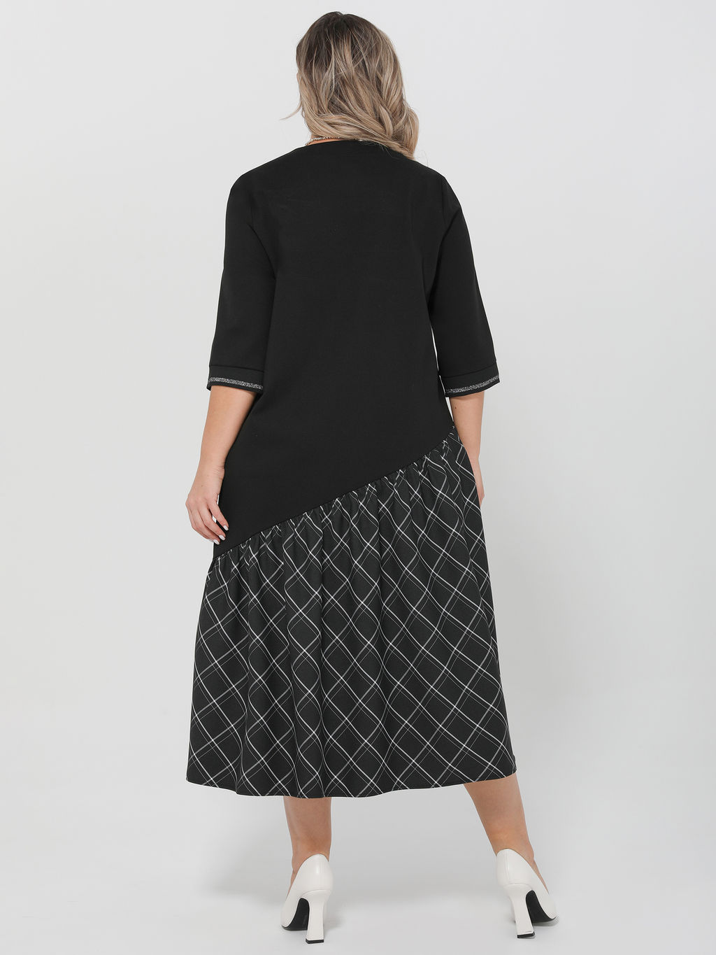 Платье 0345-1с черный матовый