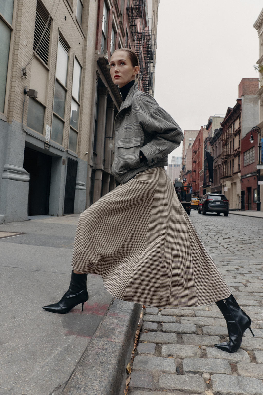 HOUNDSTOOTH CAPE BELT MIDI SKIRT - Zara фото 4