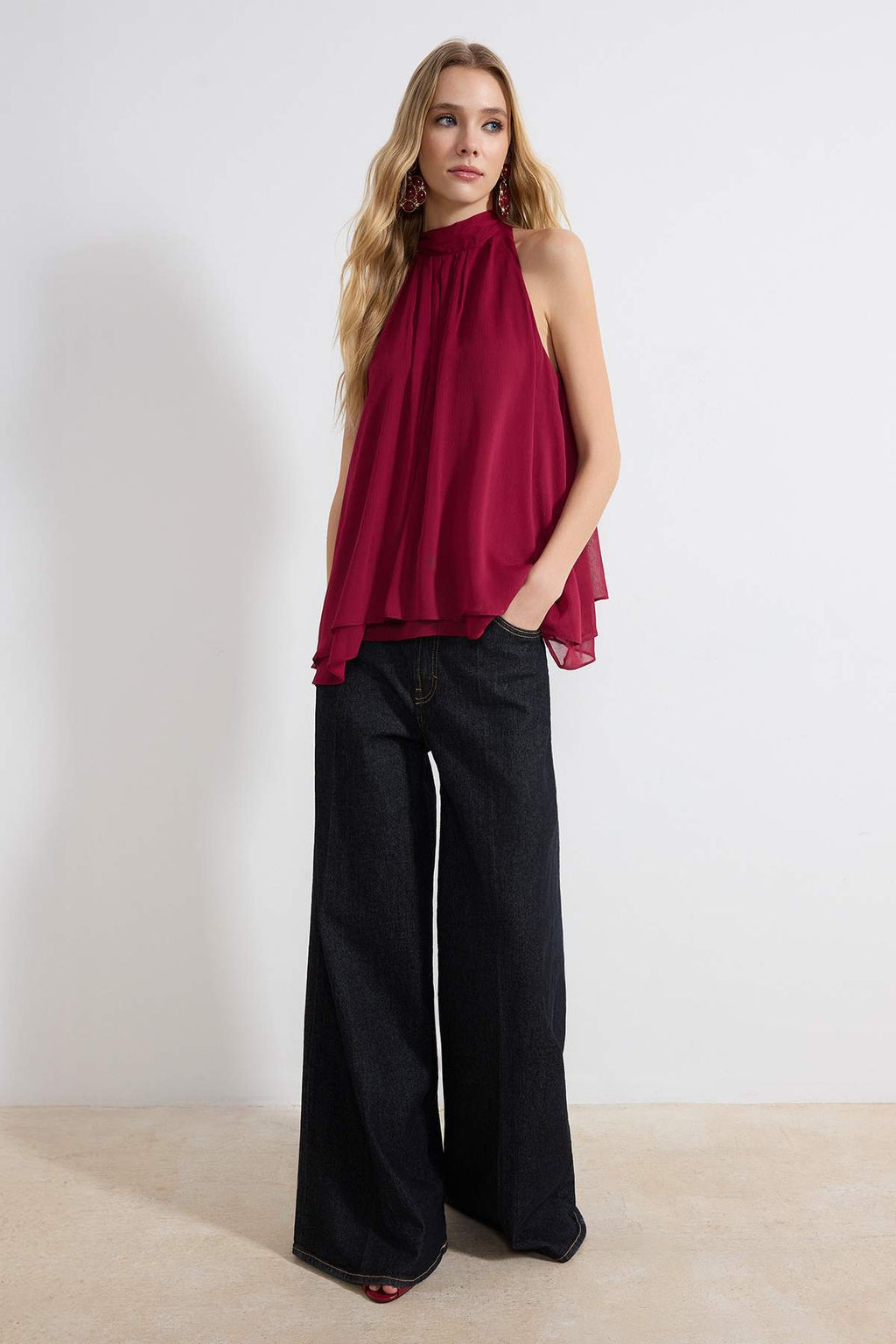 Visne Yakas? Baglama Detayl? Ucus Ucus Astarl? Sifon Dokuma Bluz TWOSS26BZ00328