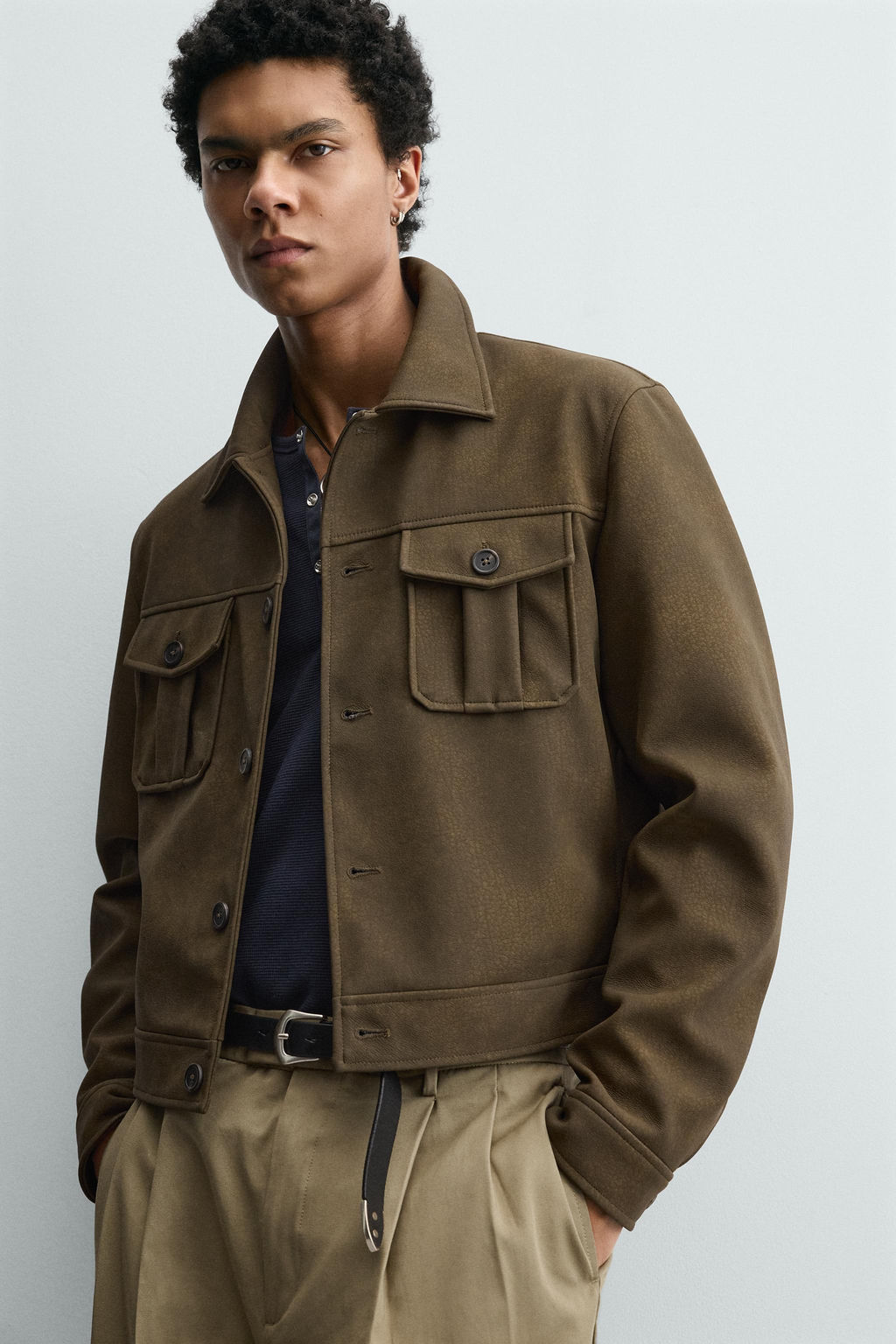 CAZADORA CROPPED FIT EFECTO PIEL / Aceite - Zara фото 5