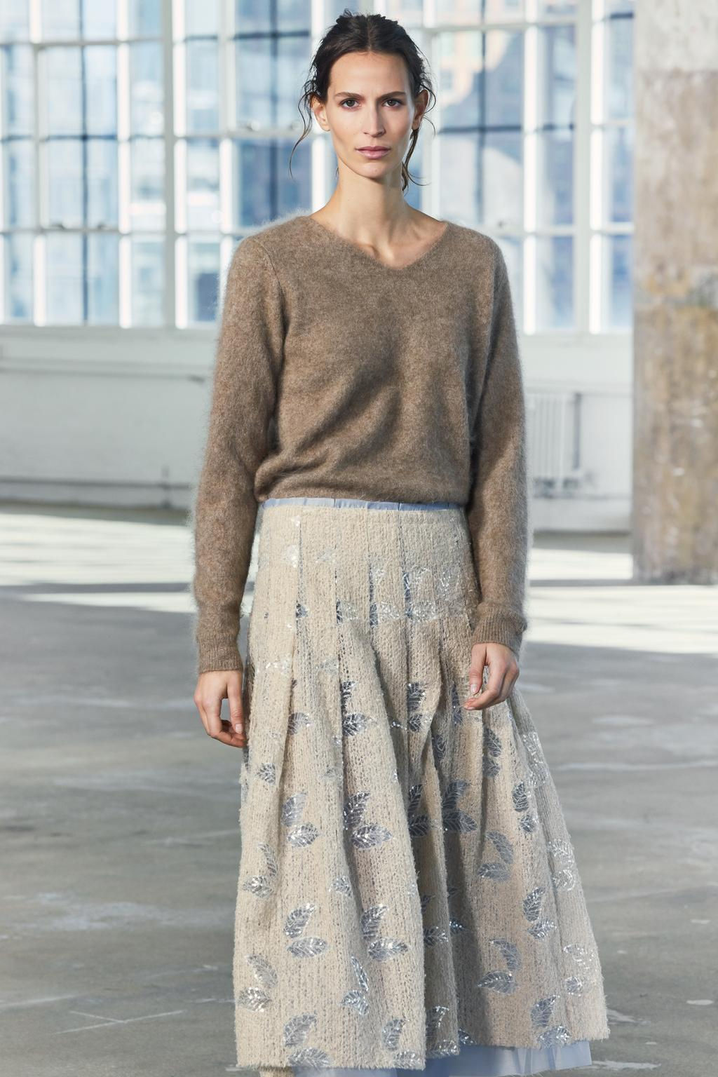 V-NECK WOOL AND CASHMERE SWEATER - Zara фото 2