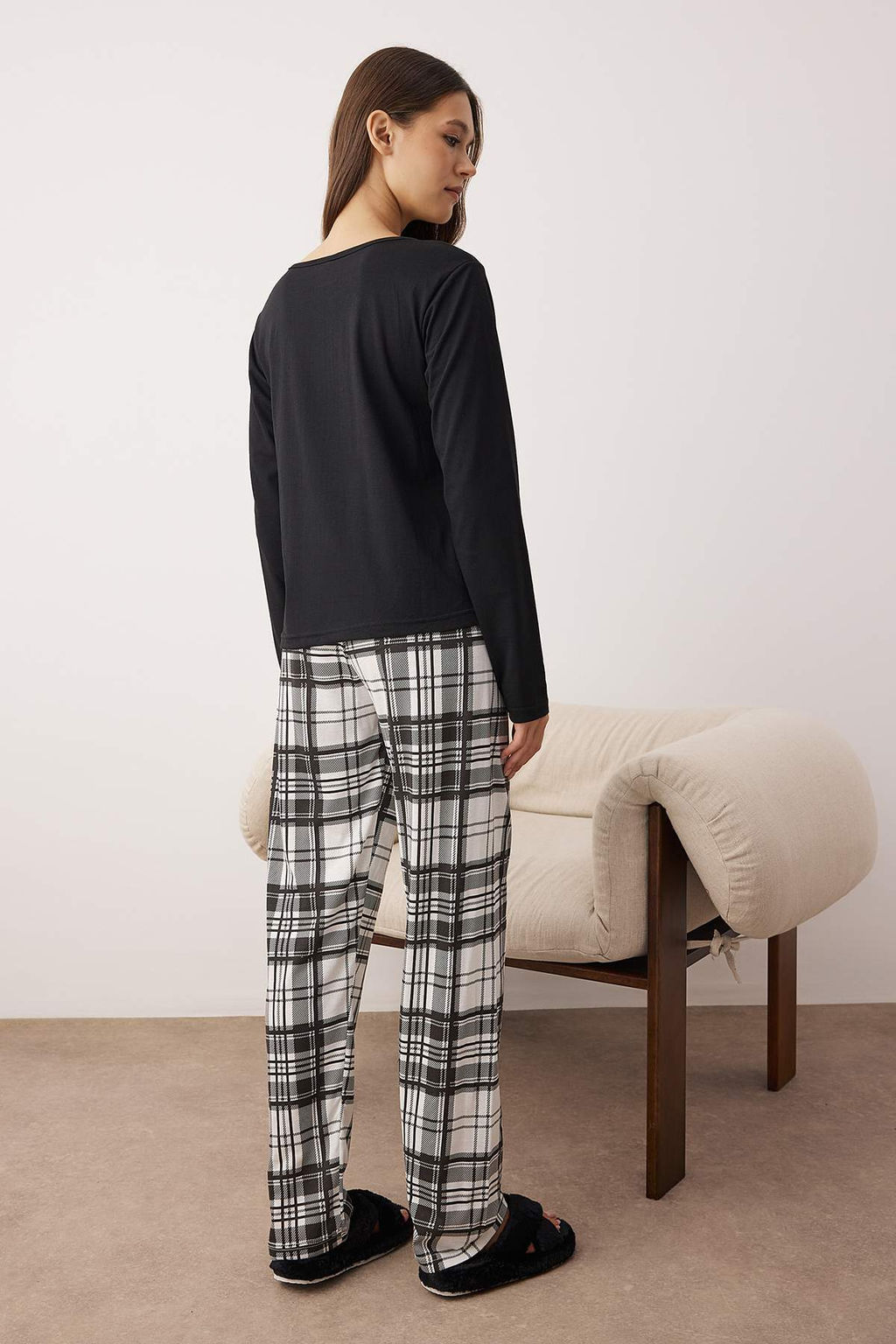 Trendyolmilla Siyah Pamuklu Kalpli Ekoseli Orme Pijama Tak?m? THMAW25PT00220 фото 7