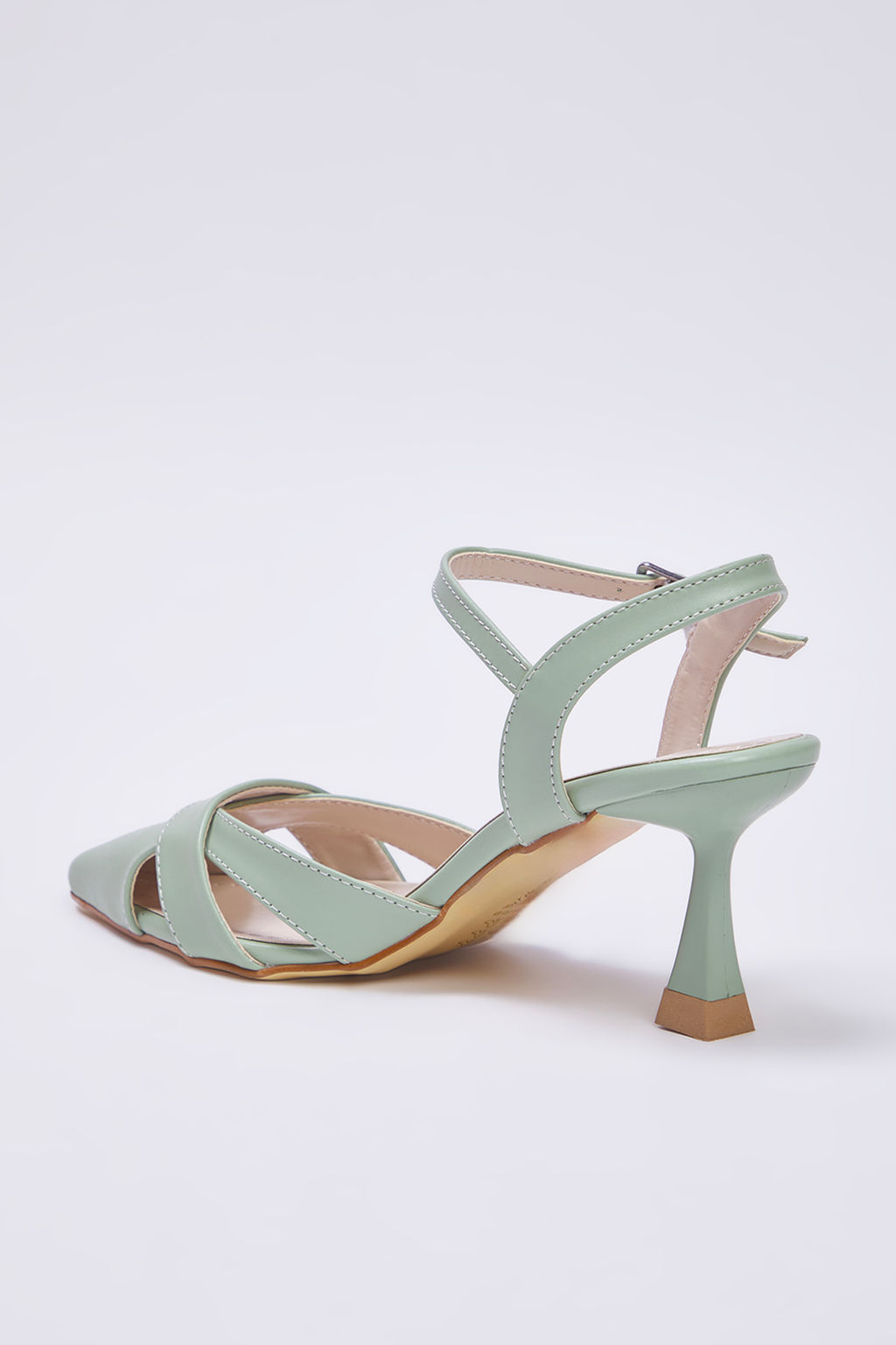 Trendyol Shoes Bej Cut Out Detayl? Sivri Burun Kad?n Klasik Topuklu Ayakkab? TAKSS25TO00029 - Trendyolmilla фото 21