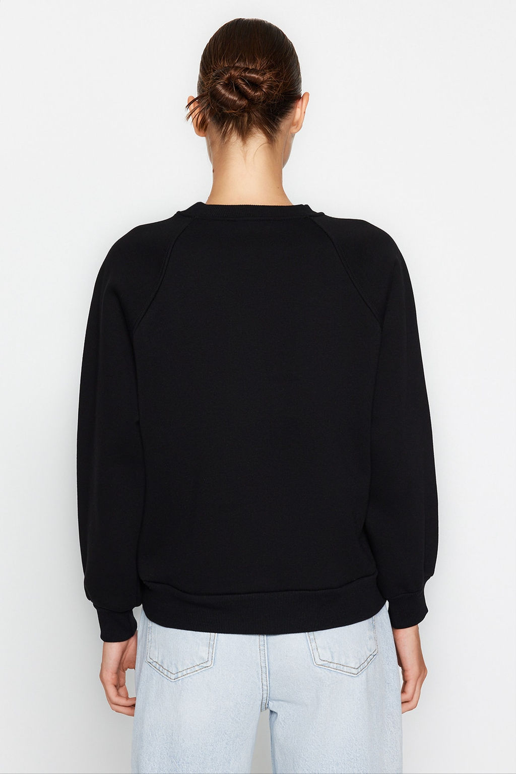 TRENDYOLMILLA Bordo Relaxed/Rahat Kal?p Basic Reglan Kol Bisiklet Yaka Orme Sweatshirt TWOAW24SW00104 фото 12