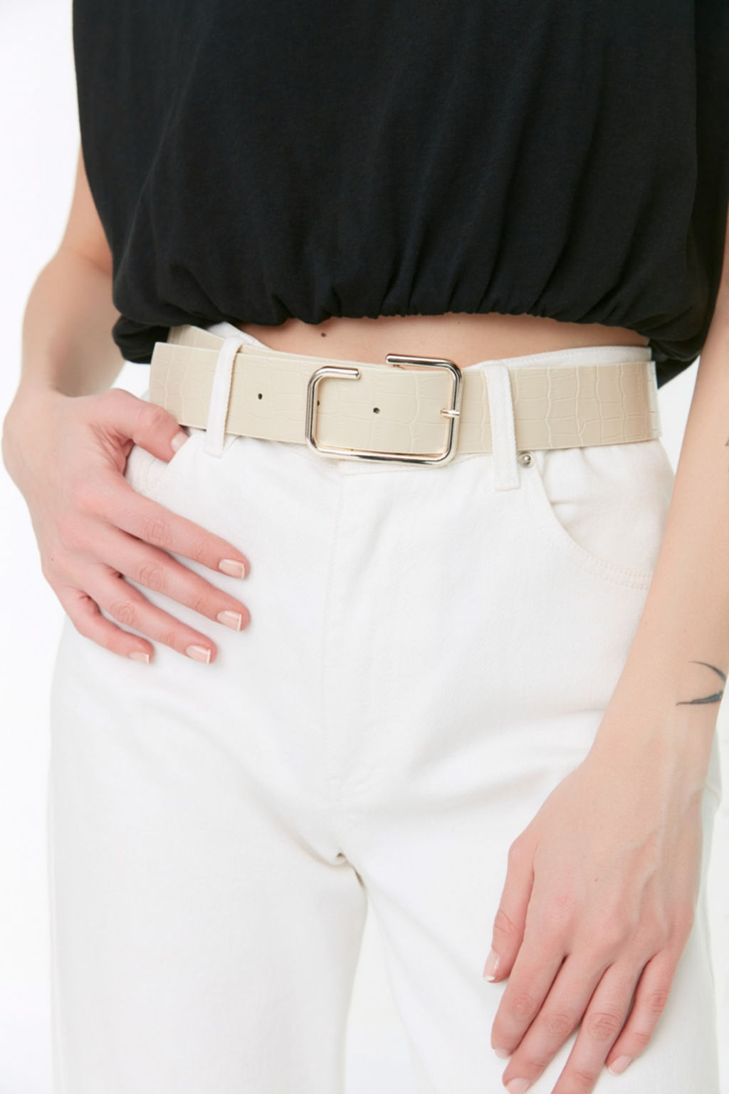 Siyah-Ekru 2li Paket Deri Gorunumlu Kad?n Kemer TWOSS22KE0041