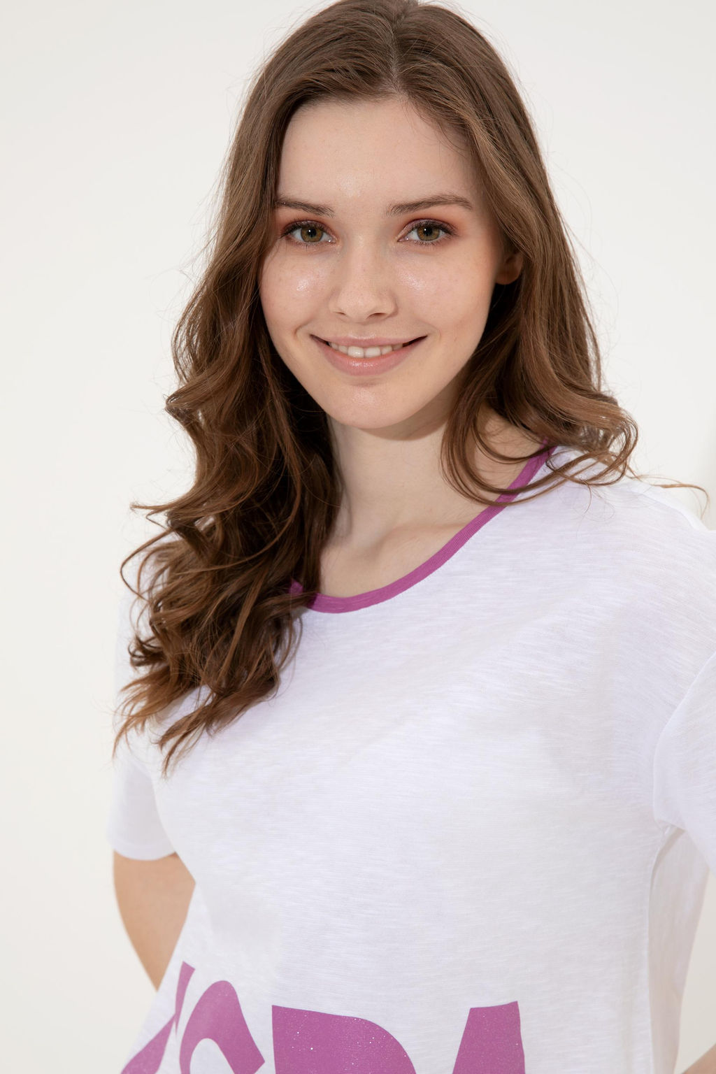 Kad_n Menek_e Bisiklet Yaka Ti__rt