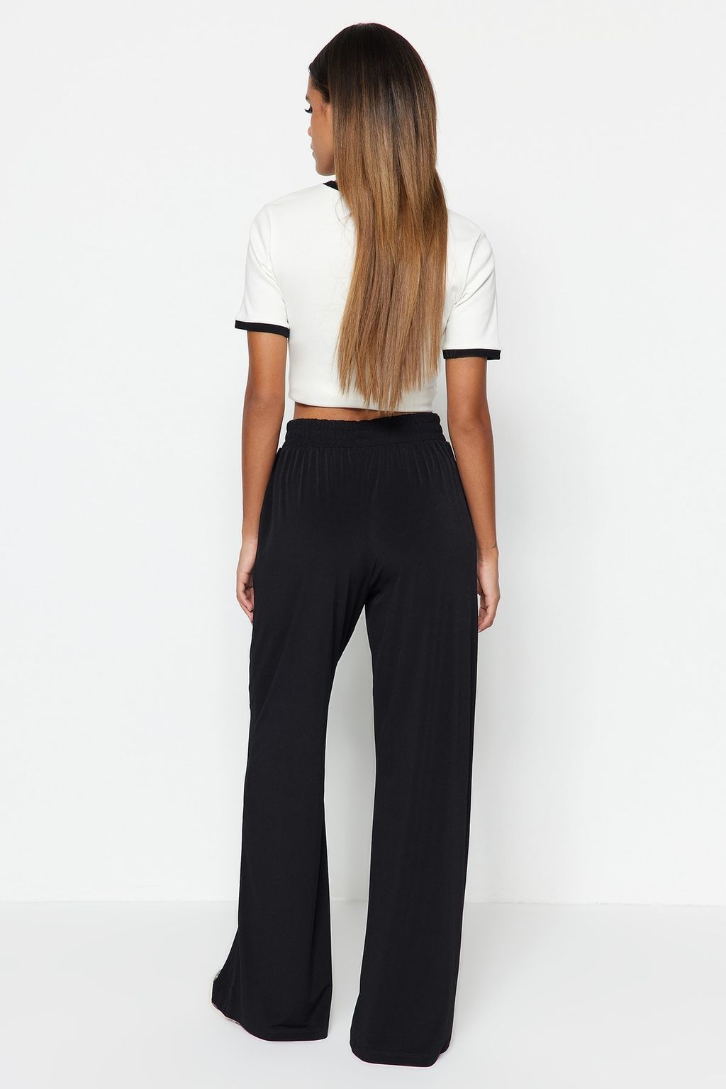 Siyah Wide Leg/Rahat Kesim Yuksek Bel Esnek Orme Pantolon TWOSS23PL00129